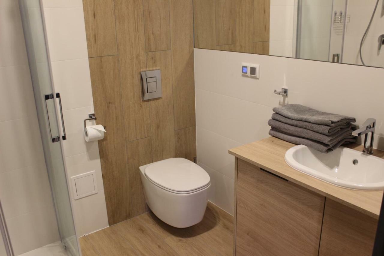 Apartamenty Centrum Park Sowinskiego 19 Зелёна-Гура Экстерьер фото
