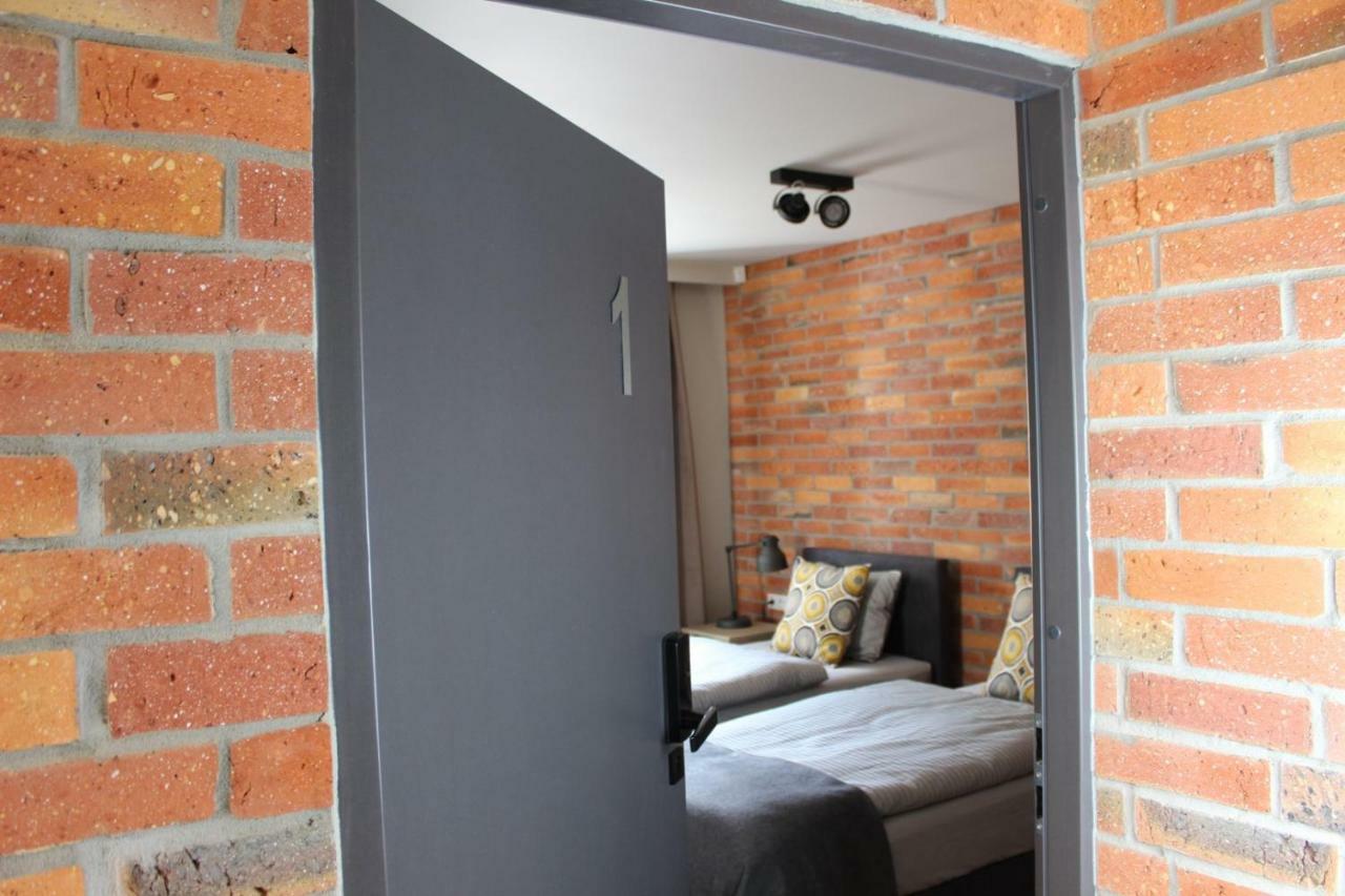 Apartamenty Centrum Park Sowinskiego 19 Зелёна-Гура Экстерьер фото