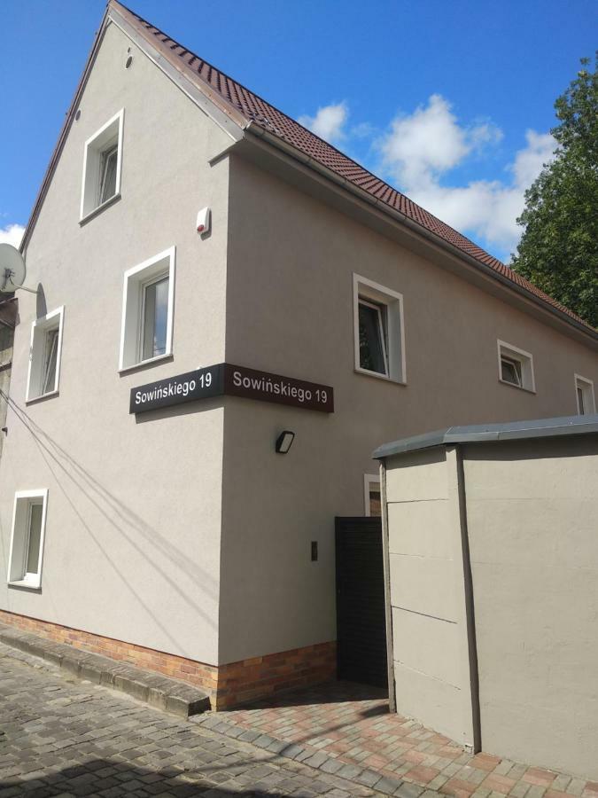 Apartamenty Centrum Park Sowinskiego 19 Зелёна-Гура Экстерьер фото