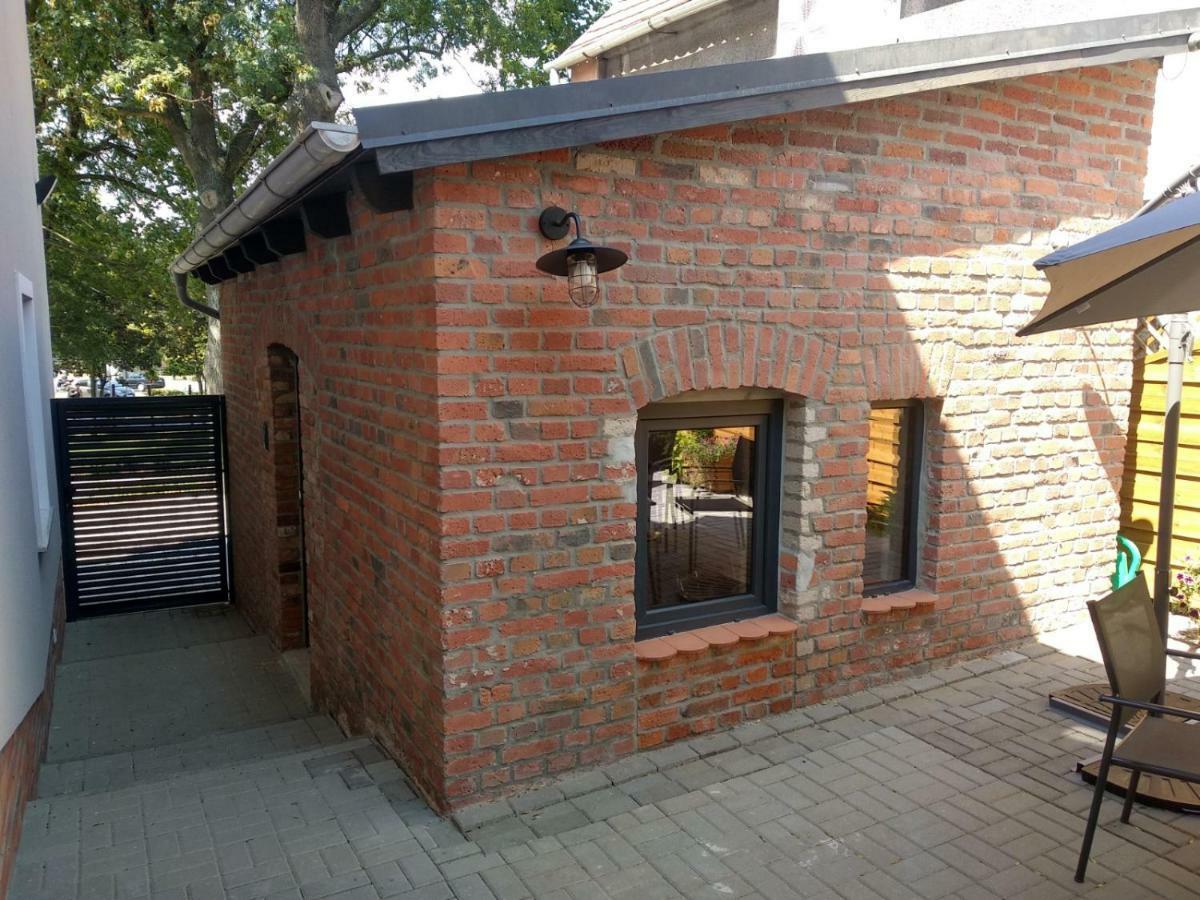 Apartamenty Centrum Park Sowinskiego 19 Зелёна-Гура Экстерьер фото